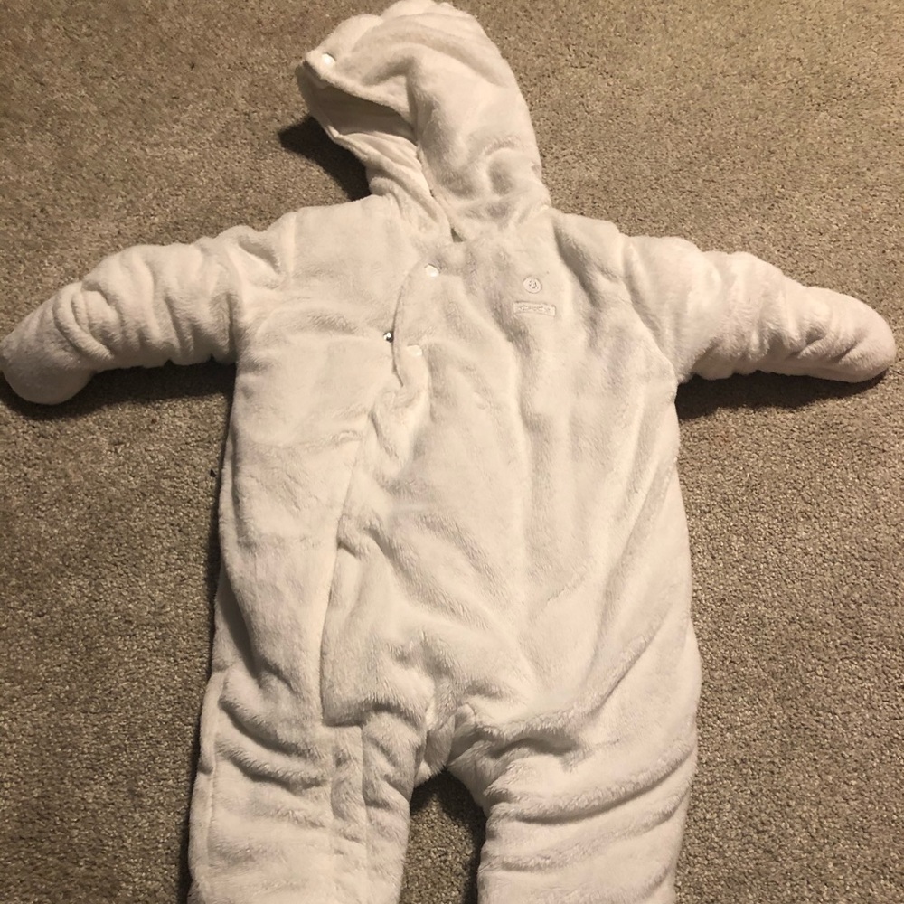 White one piece snow suit 3-6 months